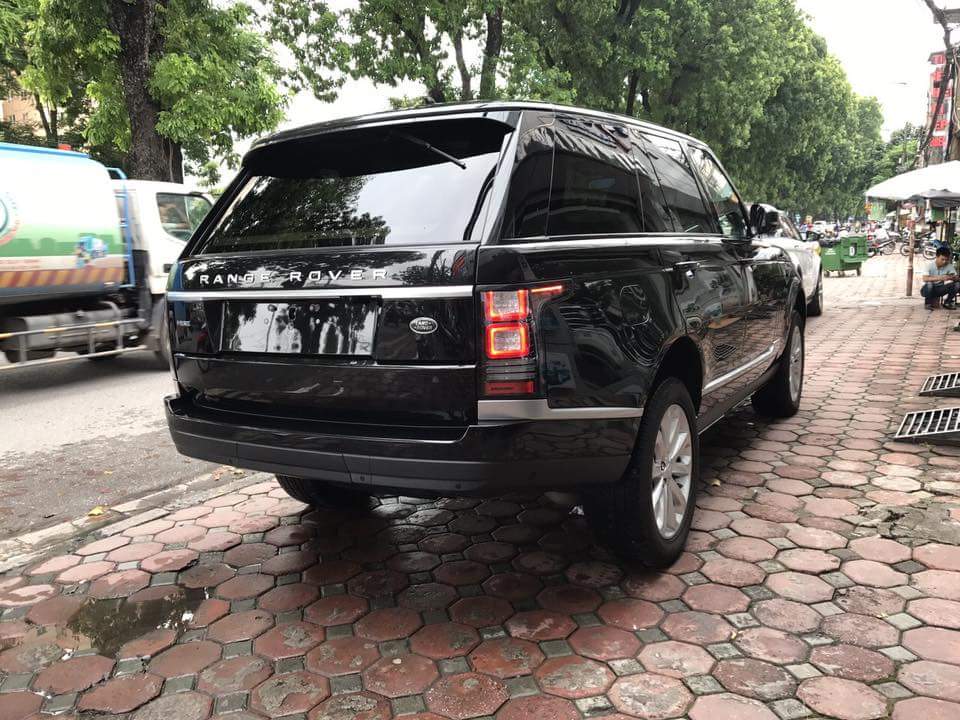 LandRover Hse 3.0 2015 - Bán ô tô LandRover Range Rover Hse 3.0 SX 2015, màu đen, nhập khẩu nguyên chiếc