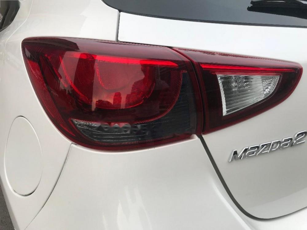 Mazda 2 1.5 AT 2015 - Bán Mazda 2 1.5 năm 2015, màu trắng, xe nhập