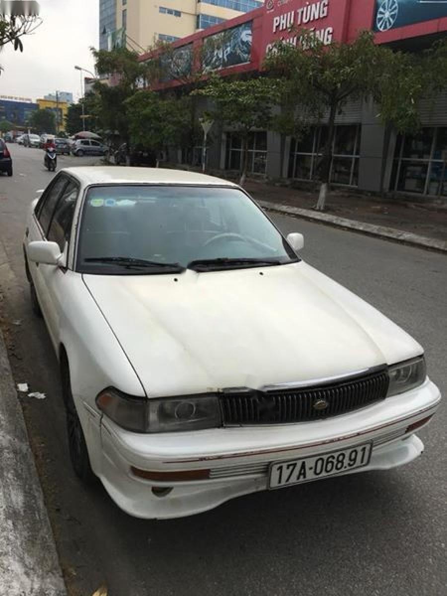 Toyota Corona 1992 - Bán Toyota Corona đời 1992, màu trắng, nhập khẩu