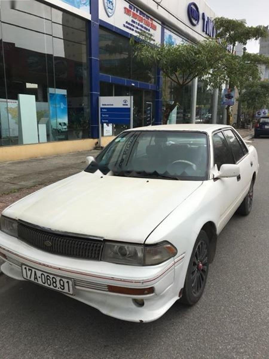 Toyota Corona 1992 - Bán Toyota Corona đời 1992, màu trắng, nhập khẩu