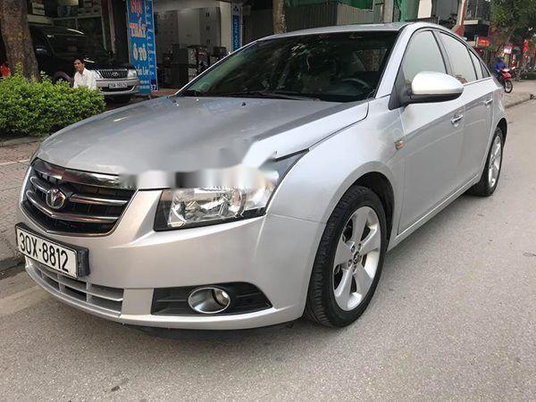 Chevrolet Lacetti  CDX 2009 - Bán xe Chevrolet Lacetti CDX sản xuất 2009, màu bạc 