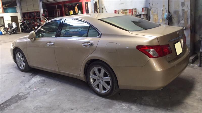 Lexus ES 350 2006 - Bán ô tô Lexus ES 350 đời 2006, màu vàng, nhập khẩu nguyên chiếc giá cạnh tranh