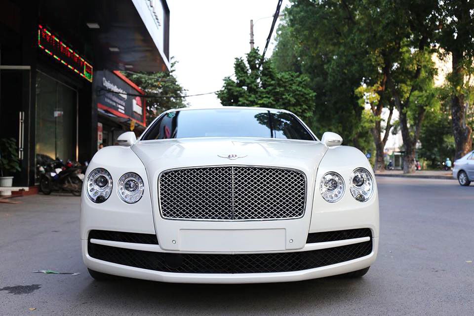 Bentley Continental Flying Spur Mới   V8 4.0 2015 - Xe Mới Bentley Continental Flying Spur V8 4.0 2015