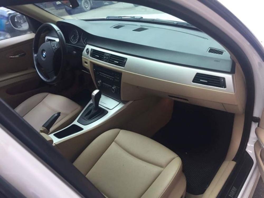 BMW 3 Series 320i  2009 - BMW 320i màu trắng đời 2010, đăng ký tư nhân chính chủ, biển 29AXY. 688