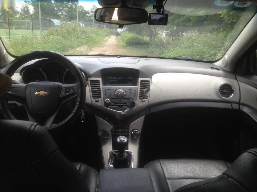Chevrolet Cruze 2015 - Bán xe Chevrolet Cruze 2015, màu đen