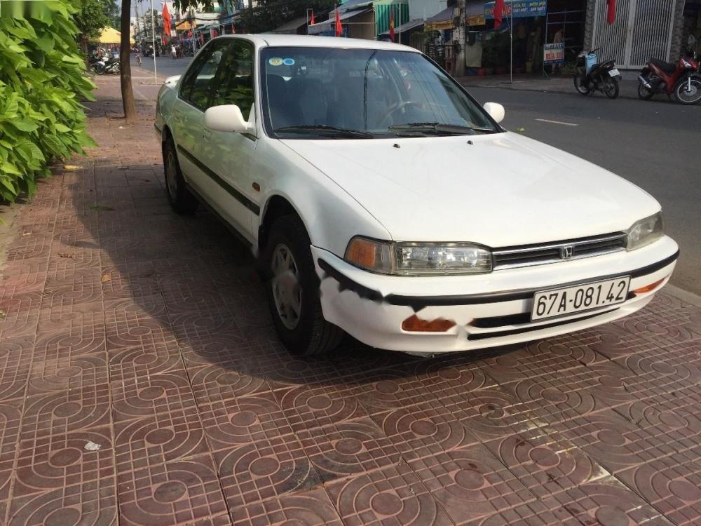 Honda Accord EX 1992 - Cần bán xe Honda Accord EX đời 1992, màu trắng, nhập khẩu, giá 89tr