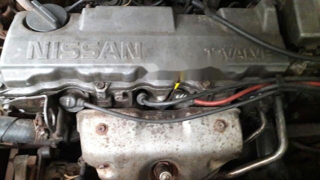 Nissan Sunny 1988 - Cần bán Nissan Sunny 1988, xe nhập xe gia đình