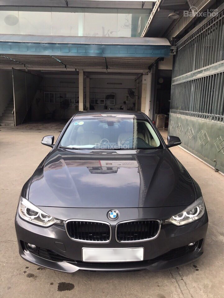 BMW 3 Series 320i 2015 - Cần bán xe BMW 3 Series đời 2015, màu xám (ghi), giá chỉ 1 tỷ 080 triệu, nhập khẩu nguyên chiếc