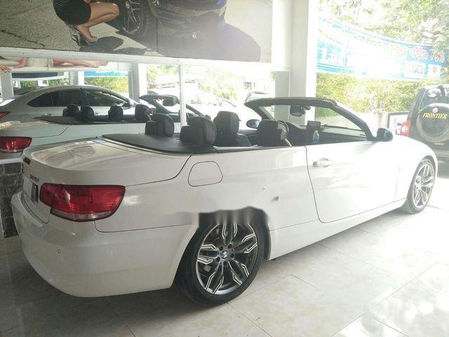 BMW 3 Series  325i 2009 - Cần bán xe BMW 3 Series 325i năm 2009, màu trắng, nhập khẩu nguyên chiếc như mới