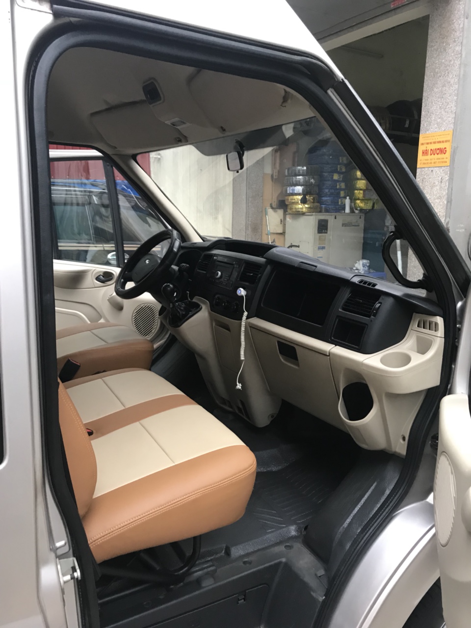 Ford Transit 2014 - Bán Ford Transit 16 chỗ, đời cuối 2014, (10/2014). Xe đưa đón công nhân, biển Hà Nội từ mới