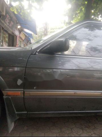 Nissan Bluebird 1992 - Cần bán lại xe Nissan Bluebird sản xuất 1992, giá 47tr