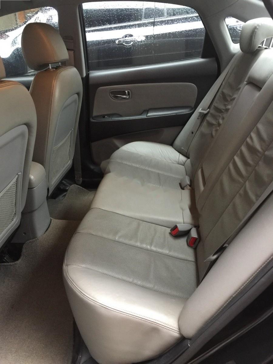 Hyundai Avante 2011 - Bán ô tô Hyundai Avante sản xuất năm 2011, màu đen xe gia đình