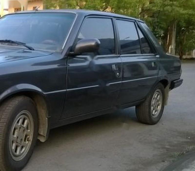 Peugeot 305 1985 - Cần bán lại xe Peugeot 305 đời 1985, nhập khẩu nguyên chiếc, 65tr