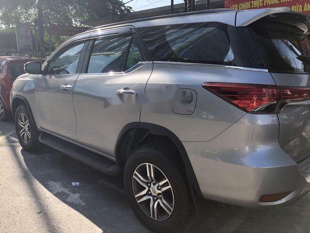 Toyota Fortuner 2016 - Bán xe Toyota Fortuner sản xuất 2016, màu xám