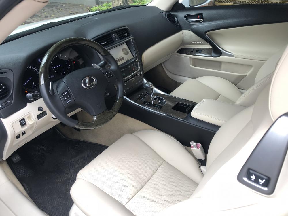 Lexus IS IS250C 2009 - Bán Lexus IS is250c sản xuất 2009, màu trắng, xe nhập