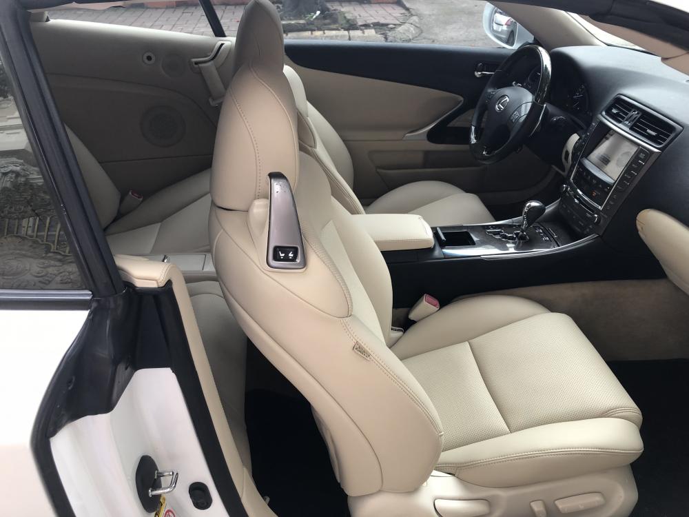 Lexus IS IS250C 2009 - Bán Lexus IS is250c sản xuất 2009, màu trắng, xe nhập