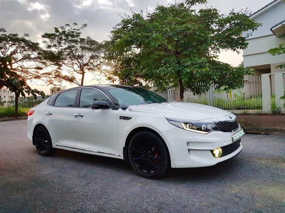 Kia Optima 2.0 2016 - Bán Kia Optima 2.0 đời 2016, màu trắng, nhập khẩu nguyên chiếc