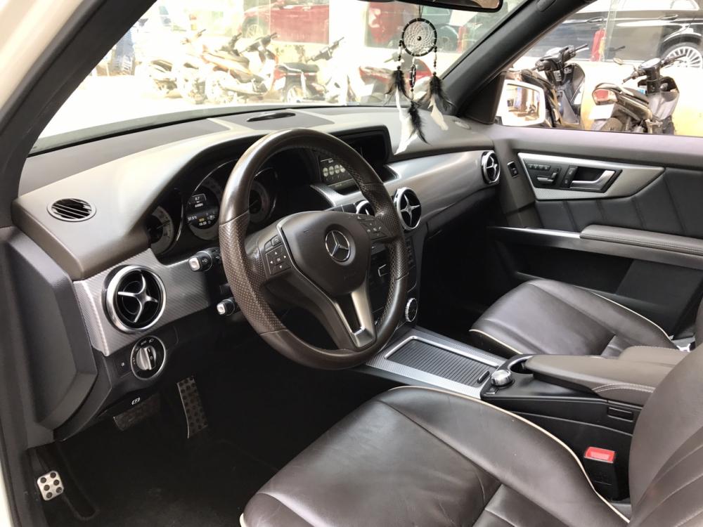 Mercedes-Benz CLK class 250 2014 - Việt Nhật Auto bán xe Mercedes – benz GLK250 AMG, SX 2014, đăng ký T6.2015 , lốp sơ cua,màu trắng.