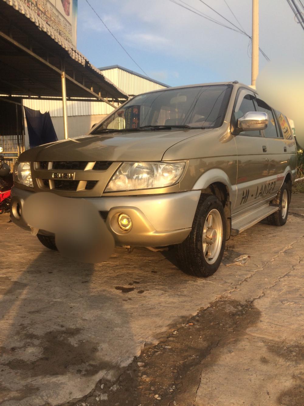 Isuzu Amigo 2009 - Cần bán Isuzu Amigo năm sản xuất 2009, màu vàng chính chủ