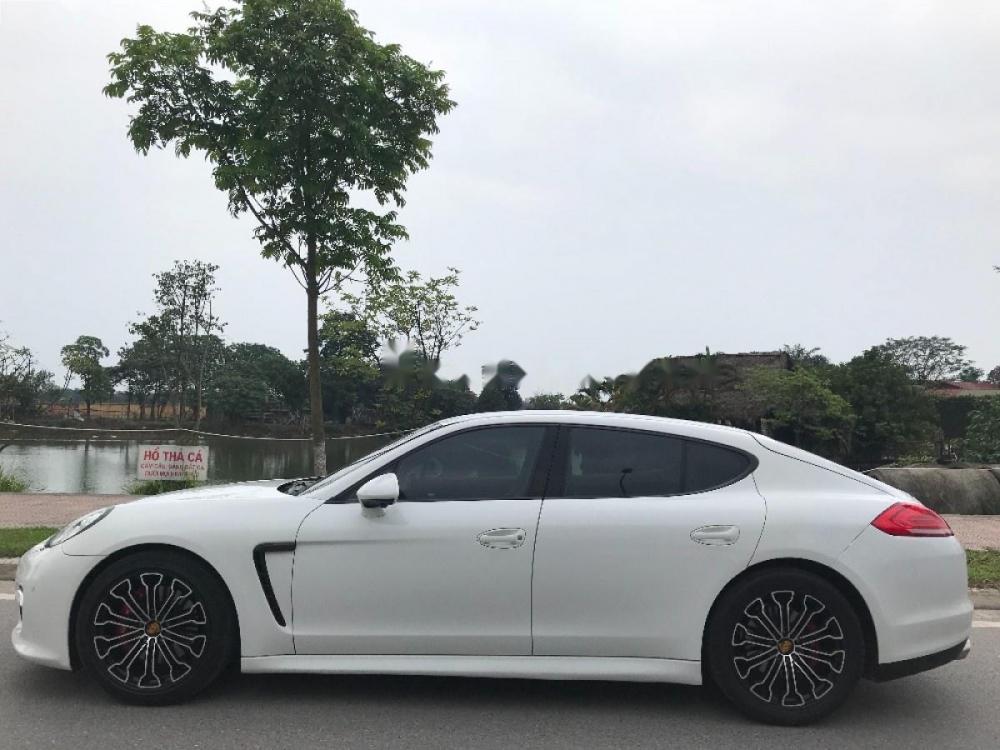 Porsche Panamera 2010 - Bán xe Porsche Panamera 2010, màu trắng, nhập khẩu nguyên chiếc