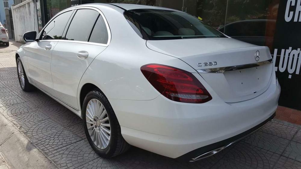 Mercedes-Benz C class C250 Excluxiver 2016 - Bán Mercedes C250 Excluxiver, sản xuất 2016, đã đi 20.000km