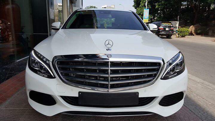 Mercedes-Benz C class C250 Excluxiver 2016 - Bán Mercedes C250 Excluxiver, sản xuất 2016, đã đi 20.000km