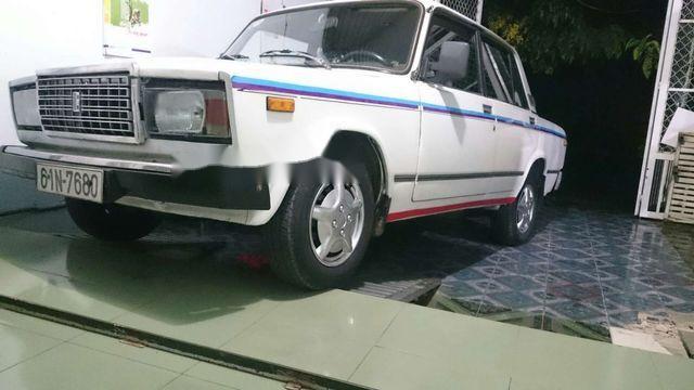 Lada 2107 1987 - Bán ô tô Lada 2107 sản xuất 1987, màu trắng, nhập khẩu