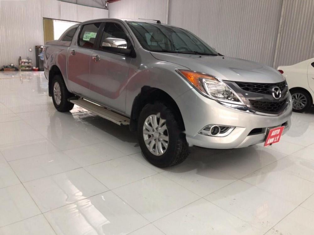 Mazda BT 50 2015 - Cần bán lại xe Mazda BT 50 đời 2015, màu bạc, nhập khẩu  