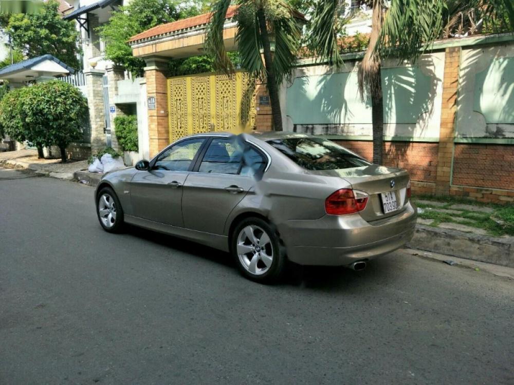 BMW 3 Series 320i 2007 - Bán ô tô BMW 3 Series 320i sản xuất năm 2007, màu nâu, xe nhập