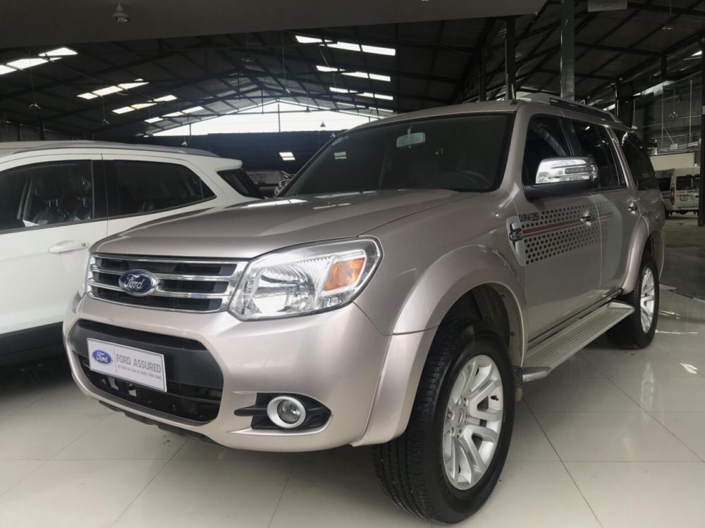 Ford Everest Limited 4x2 2015 - Cần bán Ford Everest 2.5L 2015 MT, bao rút hồ sơ thủ tục nhanh gọn