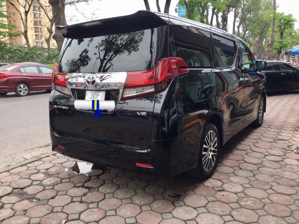 Toyota Alphard 2016 - Cần bán xe Toyota Alphard Limited, màu đen, đã qua sử dụng như mới giá tốt LH: 0982.84.2838