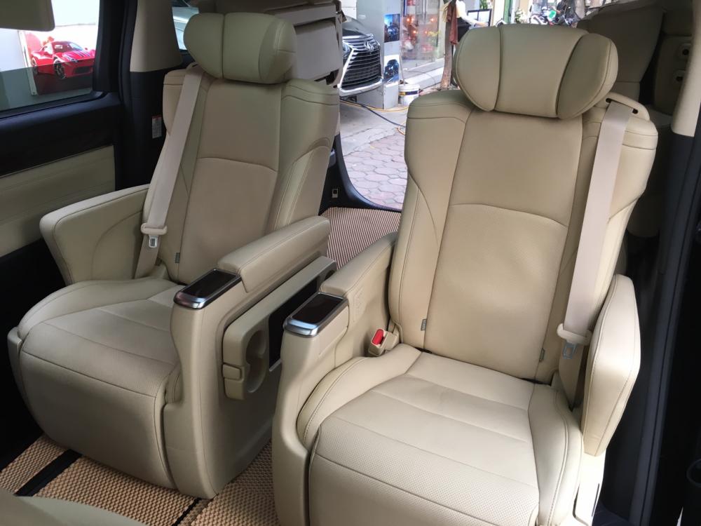 Toyota Alphard 2017 - Cần bán xe Toyota Alphard sản xuất năm 2017, màu đen, xe nhập LH: 0982.84.2838