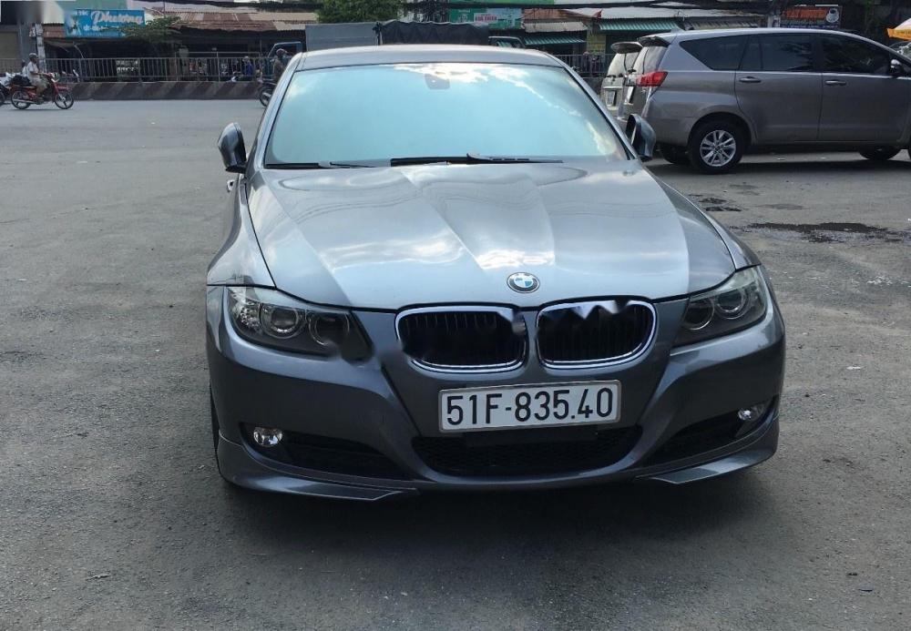 BMW 3 Series 320i 2009 - Bán BMW 3 Series 320i đời 2009, màu xám, xe nhập