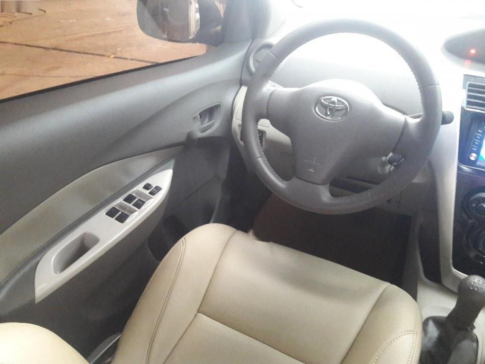 Toyota Vios 2011 - Cần bán Toyota Vios năm 2011, màu đen