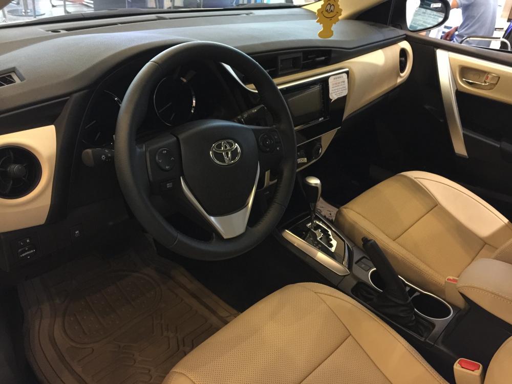 Toyota Corolla altis 2018 - Bán Toyota Altis 1.8E số tự động- Giảm giá 30trđ+ Tặng phụ kiện+ BHVC