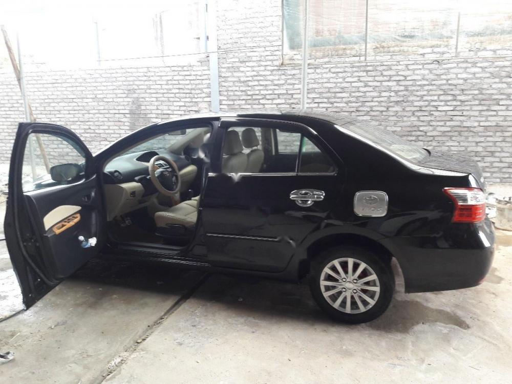 Toyota Vios 2011 - Cần bán Toyota Vios năm 2011, màu đen