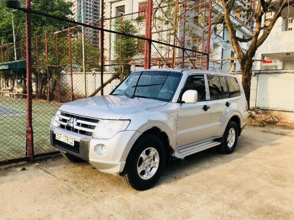 Mitsubishi Pajero 3.0 2008 - Bán xe Mitsubishi Pajero 3.0 đời 2008, màu bạc, nhập khẩu nhật bản chính chủ