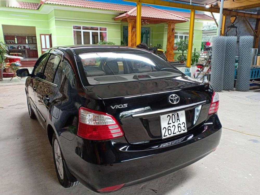 Toyota Vios 2012 - Bán xe Toyota Vios đời 2012, màu đen