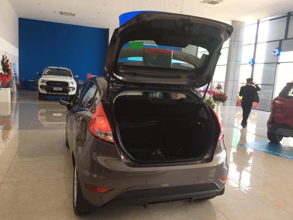 Ford Fiesta 2018 - Bán Ford Fiesta New 2018, đủ màu, xe giao ngay, giá tốt nhất thị trường, Hotline: 0938.516.017