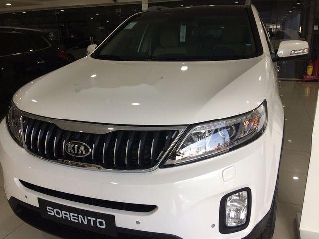 Kia Sorento 2018 - Bán ô tô Kia Sorento năm sản xuất 2018, màu trắng