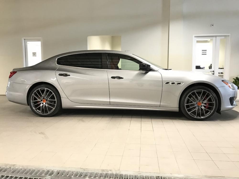 Maserati Quatroporte SQ4 2017 - Bán xe Maserati Quattroporte SQ4 phiên bản GranSport đặc biệt, giá xe Maserati tốt nhất 