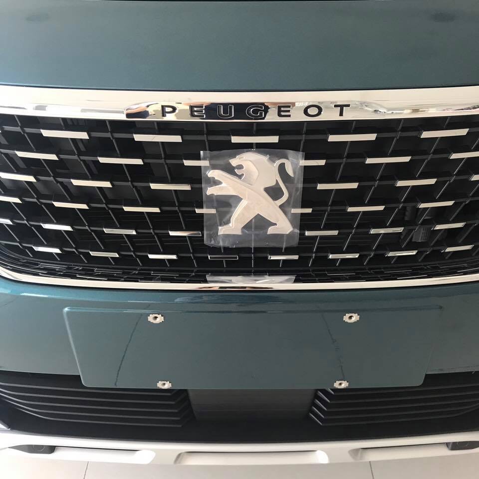 Peugeot 2018 - Bán ô tô Peugeot 5008 sản xuất 2018, nhập khẩu