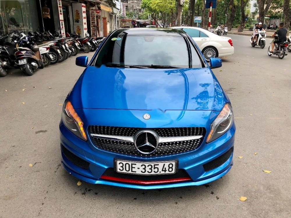 Mercedes-Benz A class A250 Sport AMG 2013 - Bán ô tô Mercedes A250 Sport AMG đời 2013, màu xanh lam, xe nhập như mới, giá 950tr