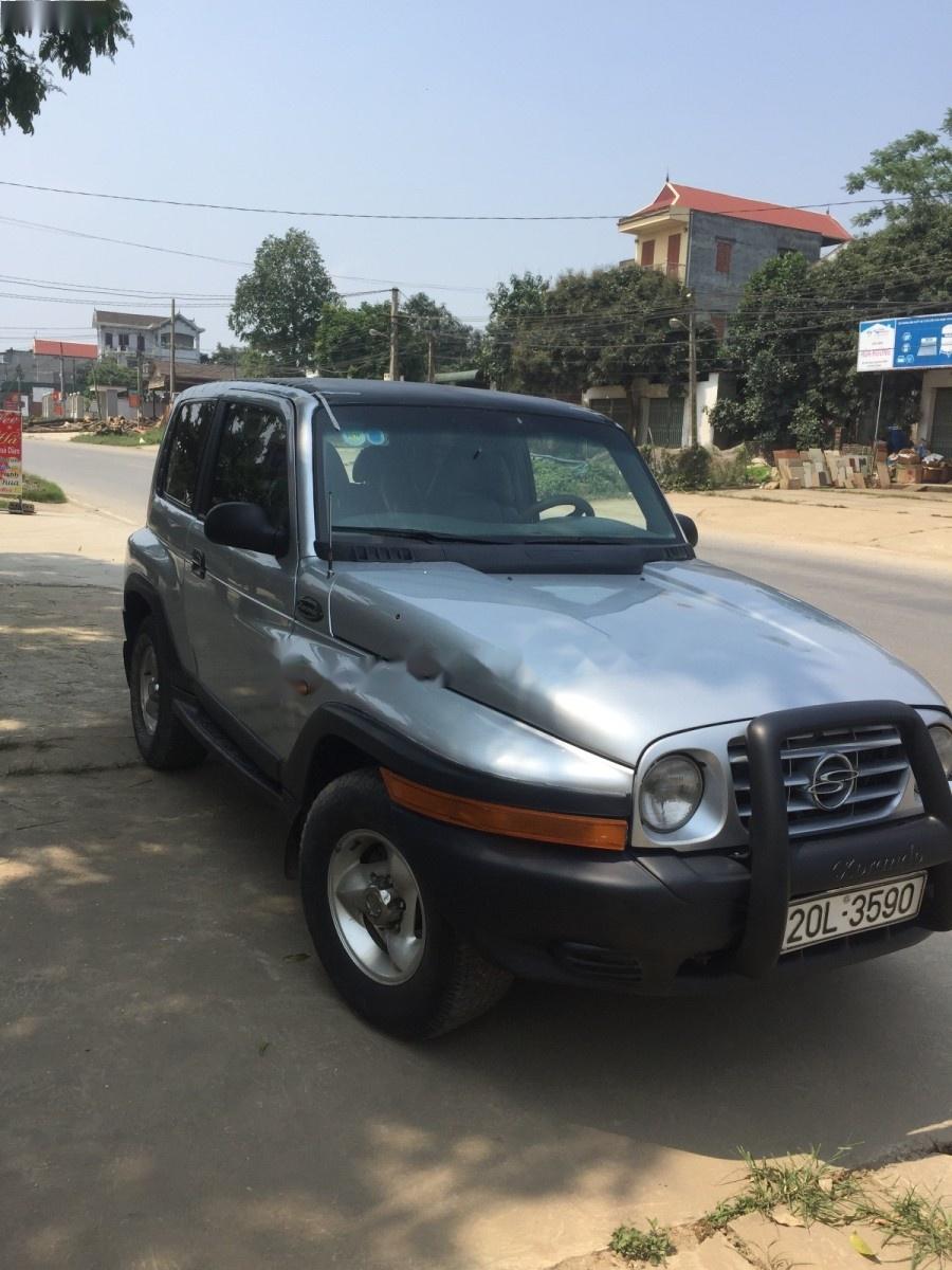 Ssangyong Korando 2001 - Bán Ssangyong Korando 2001, màu bạc, nhập khẩu, 115 triệu