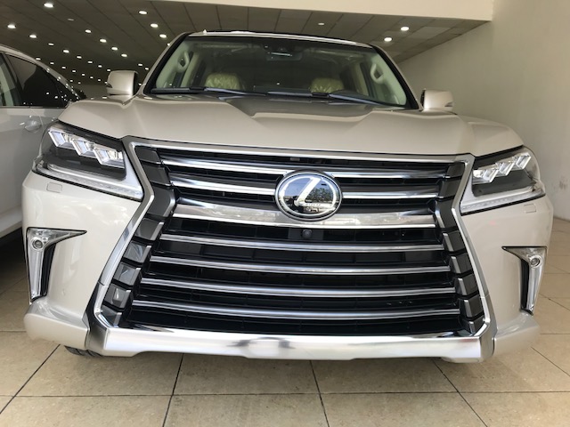 Lexus LX 570 2018 - Bán ô tô Lexus LX 570 2018, màu vàng, nhập khẩu nguyên chiếc từ Mỹ