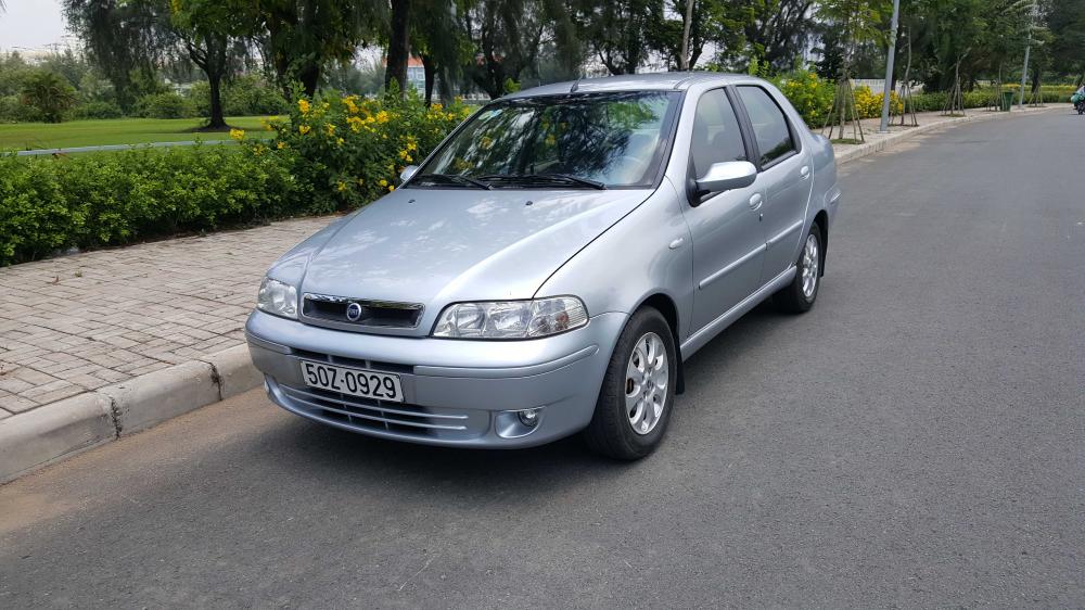 Fiat Albea HXL 1.6  2007 - Cần bán xe Fiat Albea đời 2007, màu bạc xe gia đình, giá 162 triệu