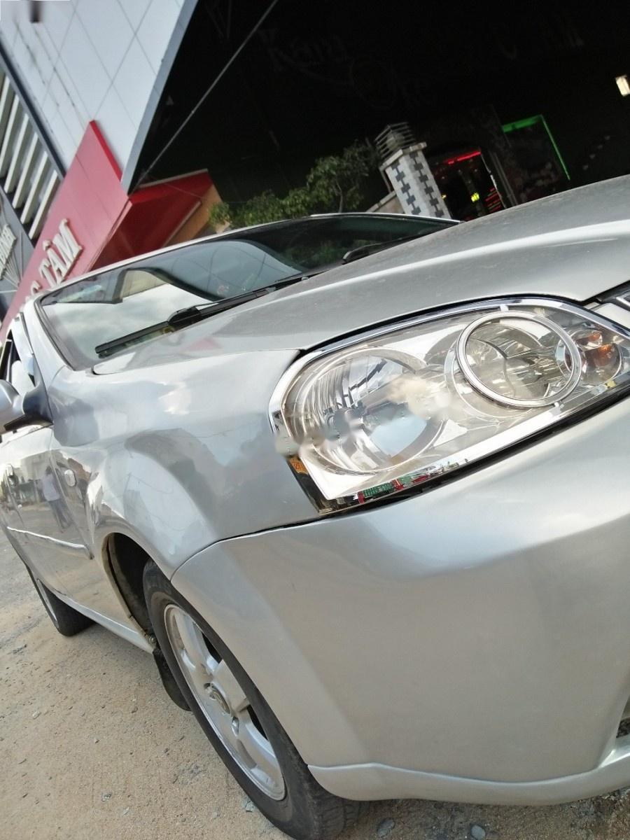 Daewoo Lacetti EX 1.6 MT 2005 - Cần bán gấp Daewoo Lacetti EX 1.6 MT năm sản xuất 2005, màu bạc