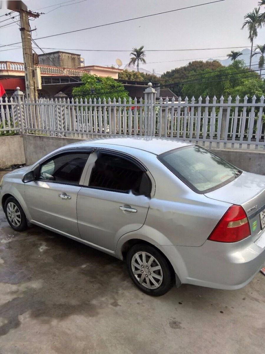 Daewoo Gentra SX 1.5 MT 2009 - Bán xe Daewoo Gentra SX 1.5 MT năm 2009, màu bạc còn mới