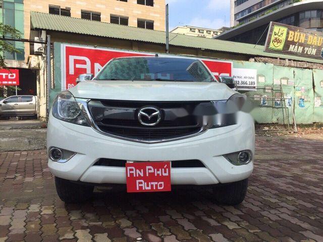 Mazda BT 50 2016 - Bán Mazda BT 50 sản xuất 2016, màu trắng, giá chỉ 566 triệu