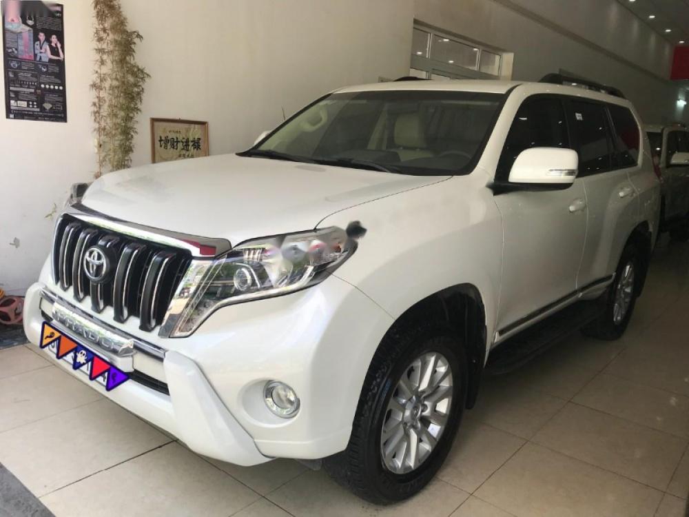 Toyota Prado 2.7 TXL 2017 - Bán Toyota Prado 2.7 TXL sản xuất năm 2017, màu trắng, xe nhập